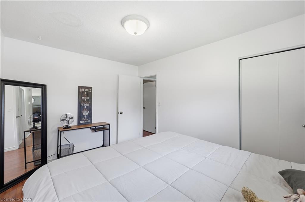 30 Laird Street Property Photo 18