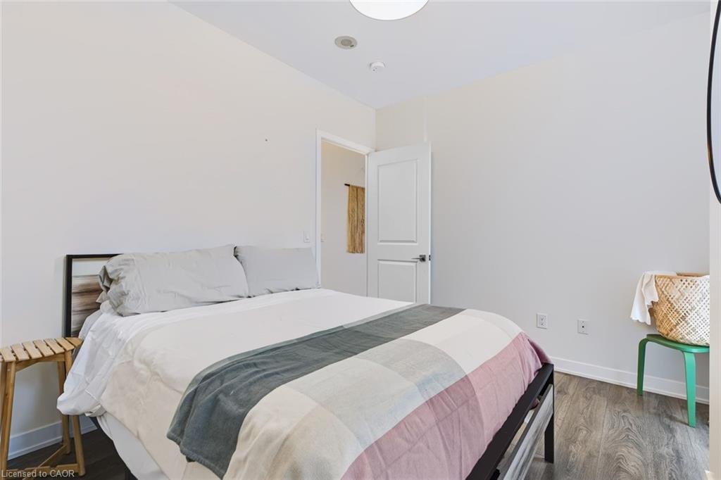108-4633 Glen Erin Drive Property Photo 16