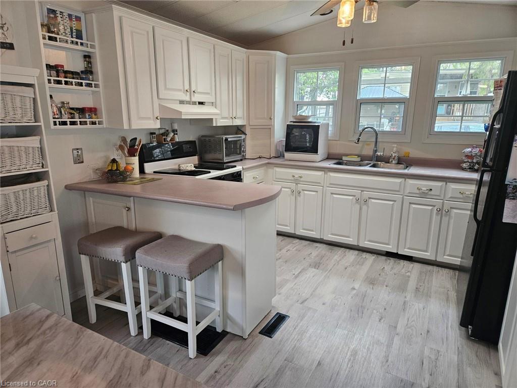 14-580 Beaver Creek Road Property Photo 11