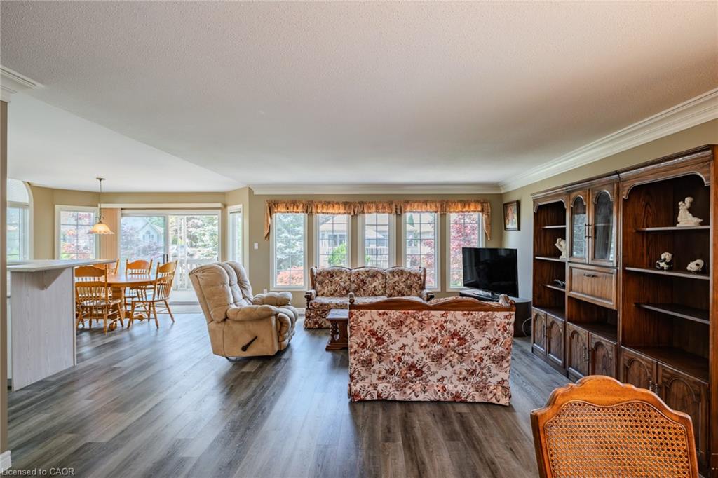 14 Aspen Lane Property Photo 9