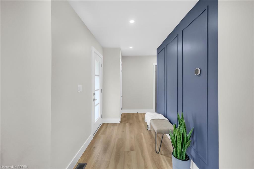 44 Tyrell Street Property Photo 5