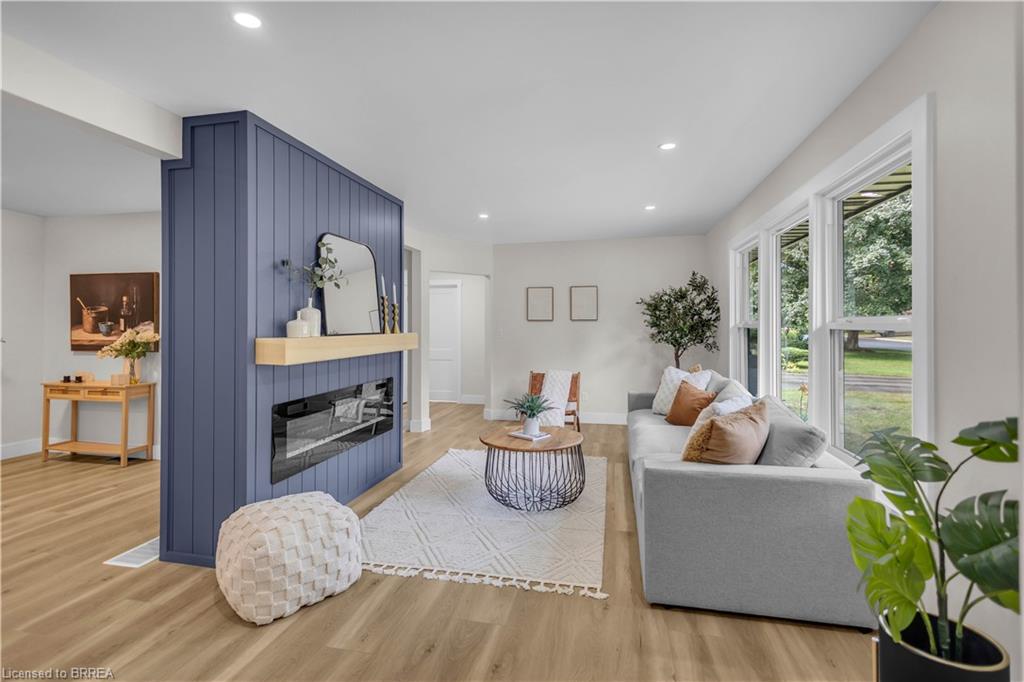 44 Tyrell Street Property Photo 6
