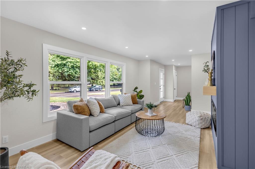 44 Tyrell Street Property Photo 8