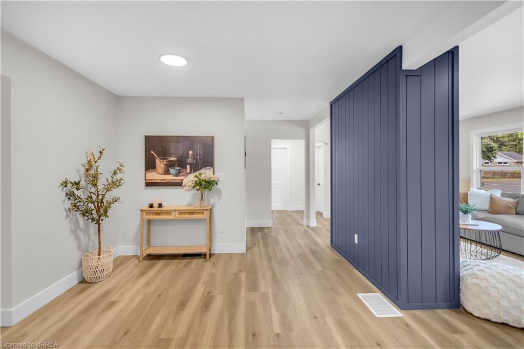 44 Tyrell Street Property Photo 14