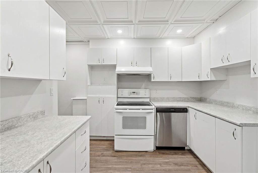 1031 Carling Avenue Property Photo 27