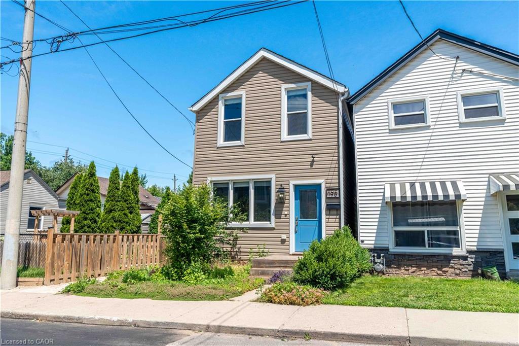 195 Wood Street E Property Photo 28