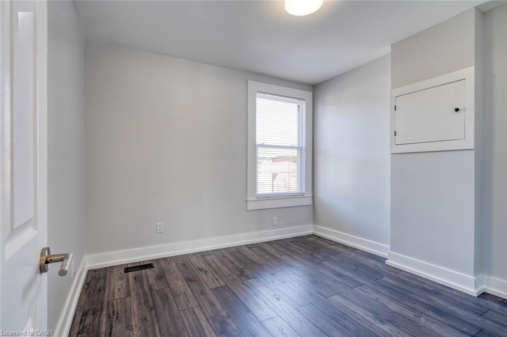 23 Gibson Avenue Property Photo 16
