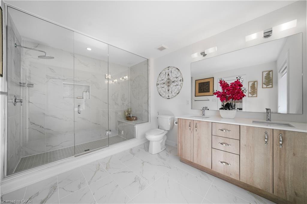 37 Riesling Street Property Photo 31