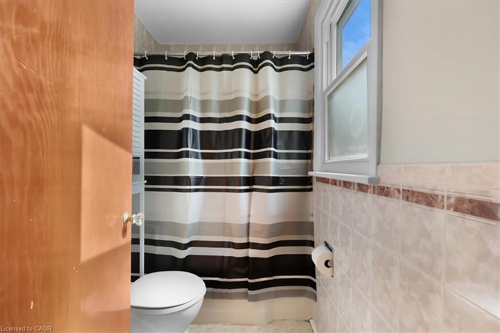 128 East 39th Street Property Photo 9