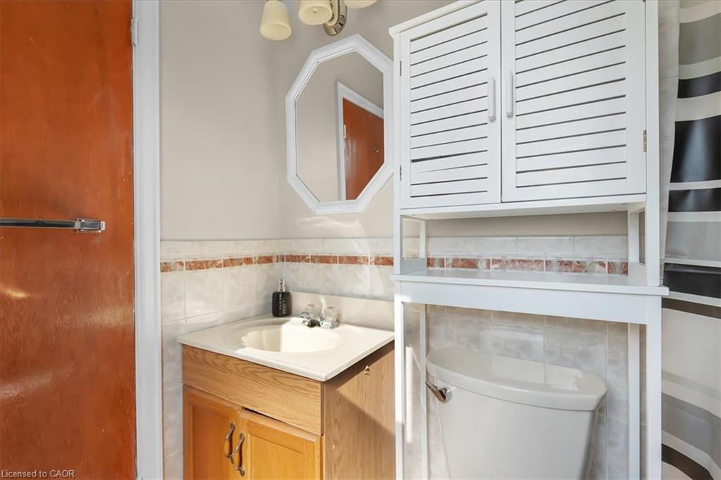 128 East 39th Street Property Photo 10