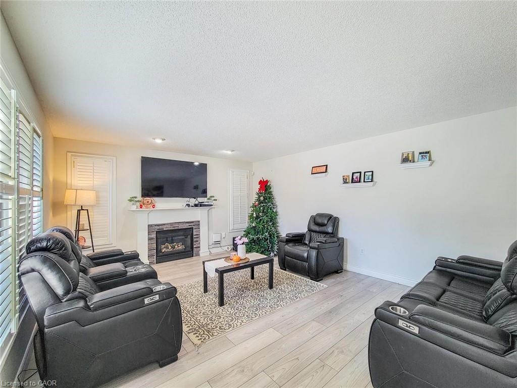 86 Margaret Avenue Property Photo 17