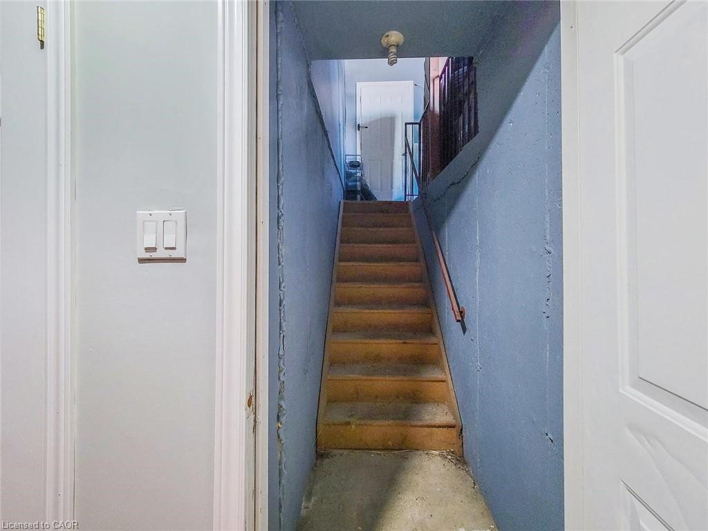 86 Margaret Avenue Property Photo 34