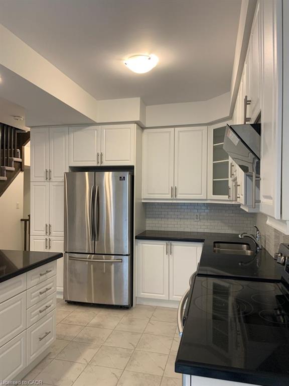 16 Dayman Drive Property Photo 6