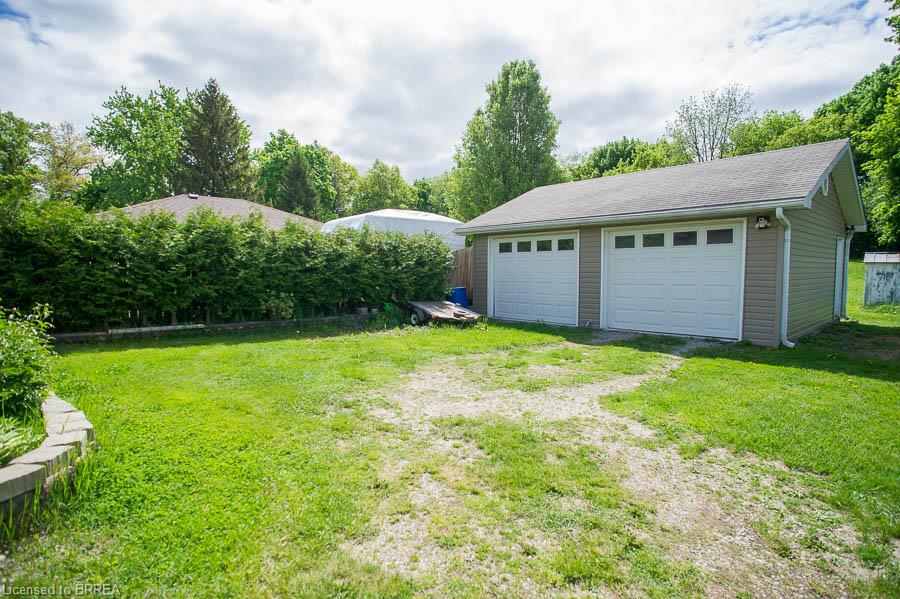 120 Henry Street Property Photo 19