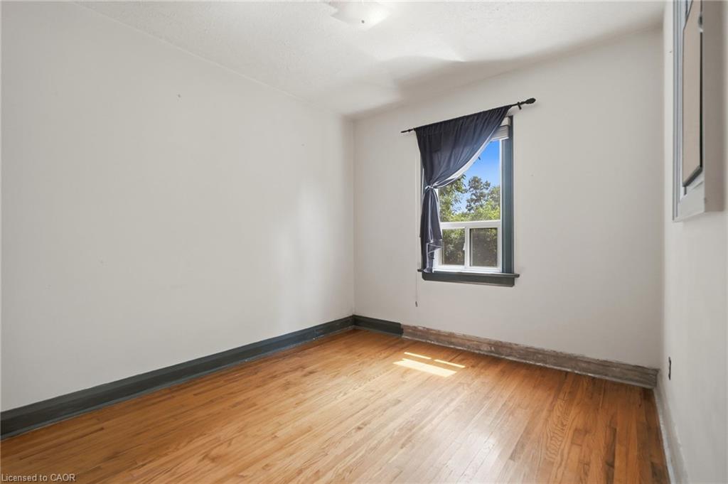188 Troy Street Property Photo 15