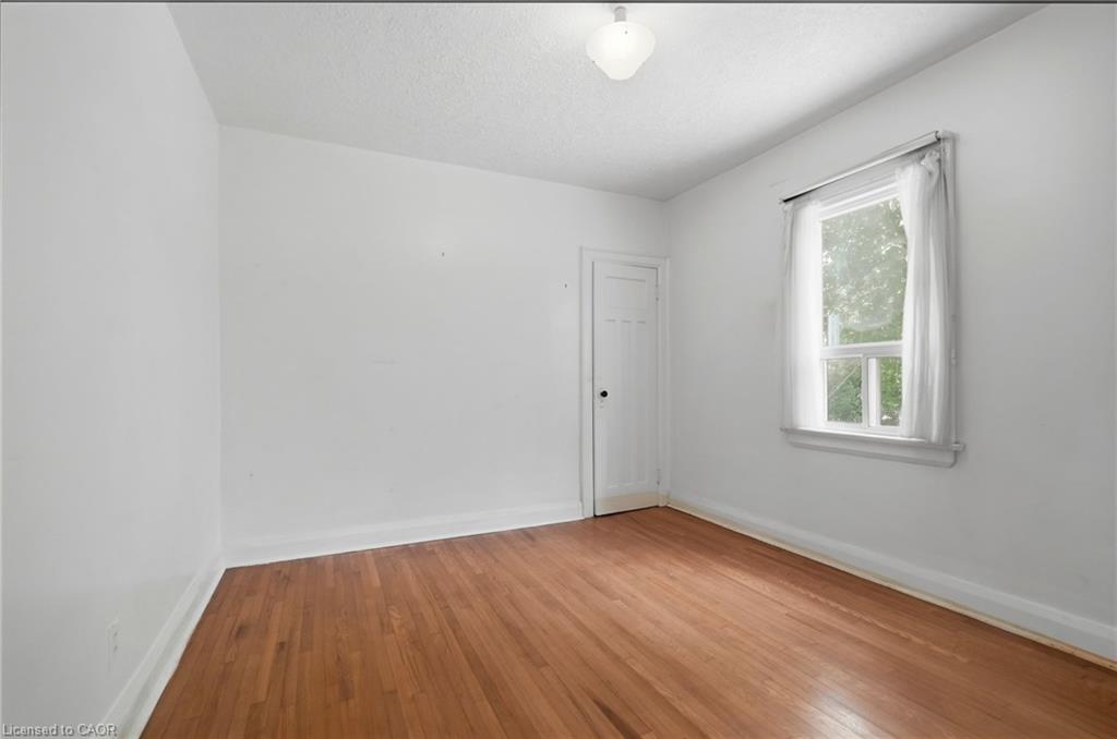 188 Troy Street Property Photo 17