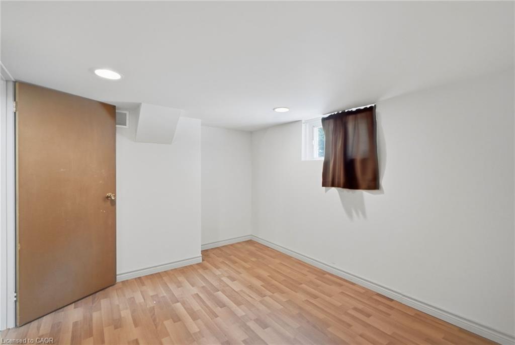 188 Troy Street Property Photo 20