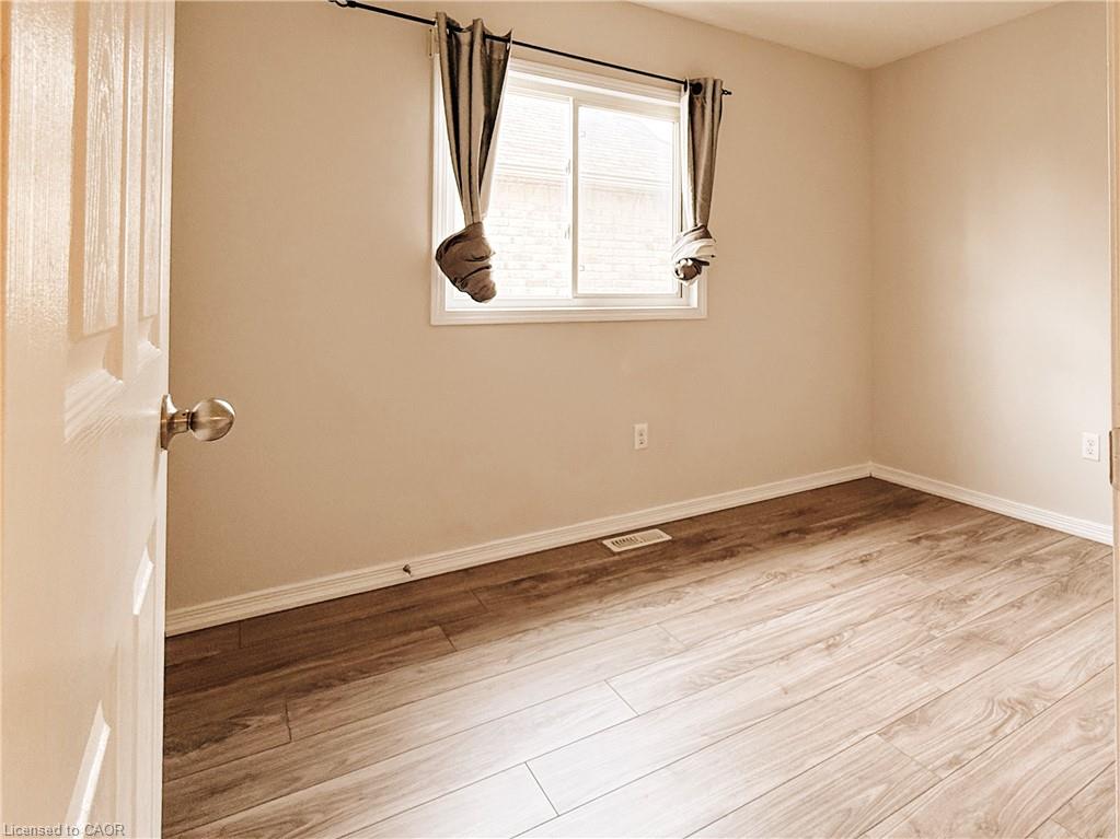 16c-931 Glasgow Street Property Photo 12