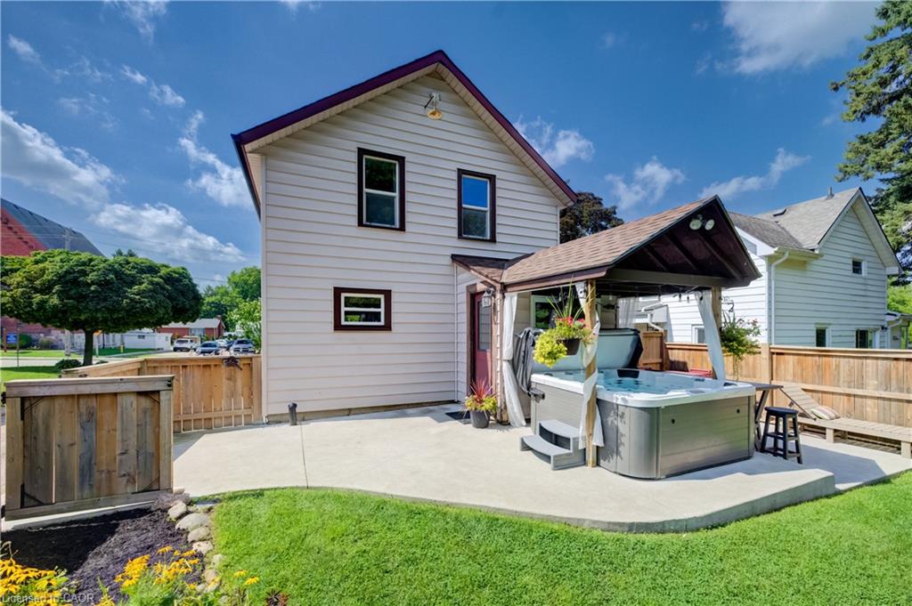 434812 Zorra Line Property Photo 25