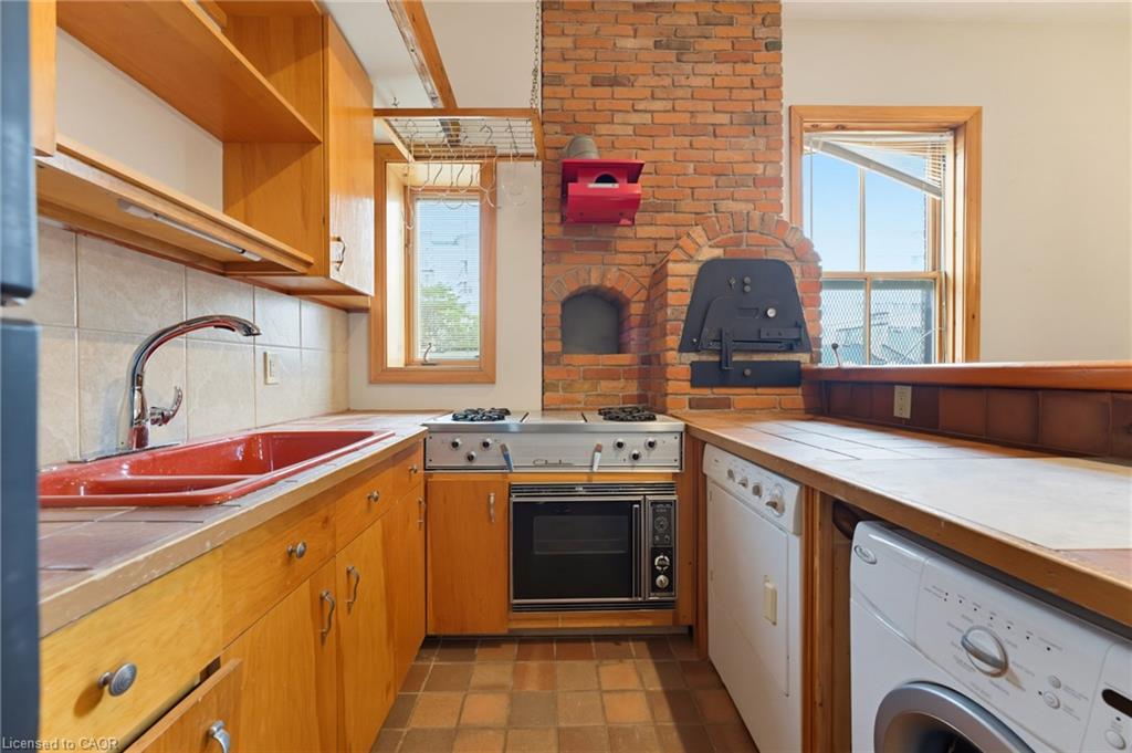 13-15 Bold Street Property Photo 37