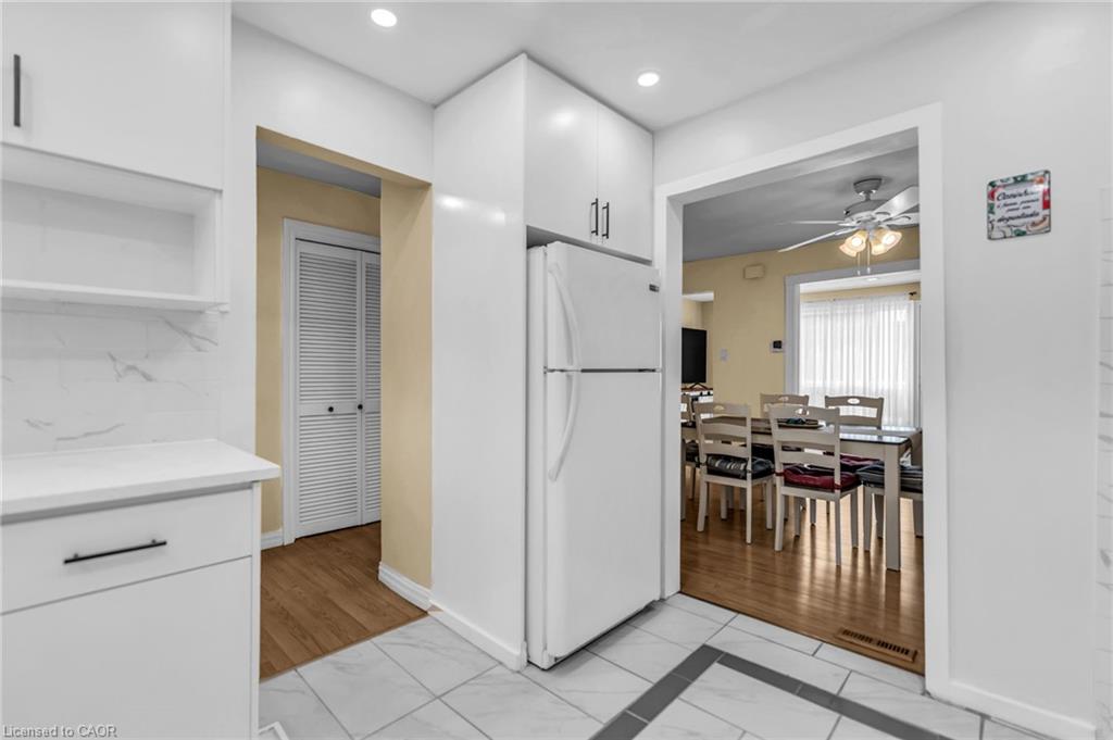 31-474 Southdale Road E Property Photo 12