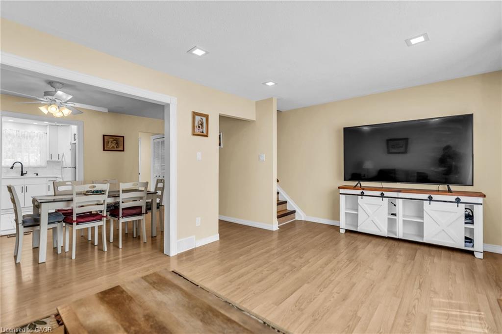 31-474 Southdale Road E Property Photo 20