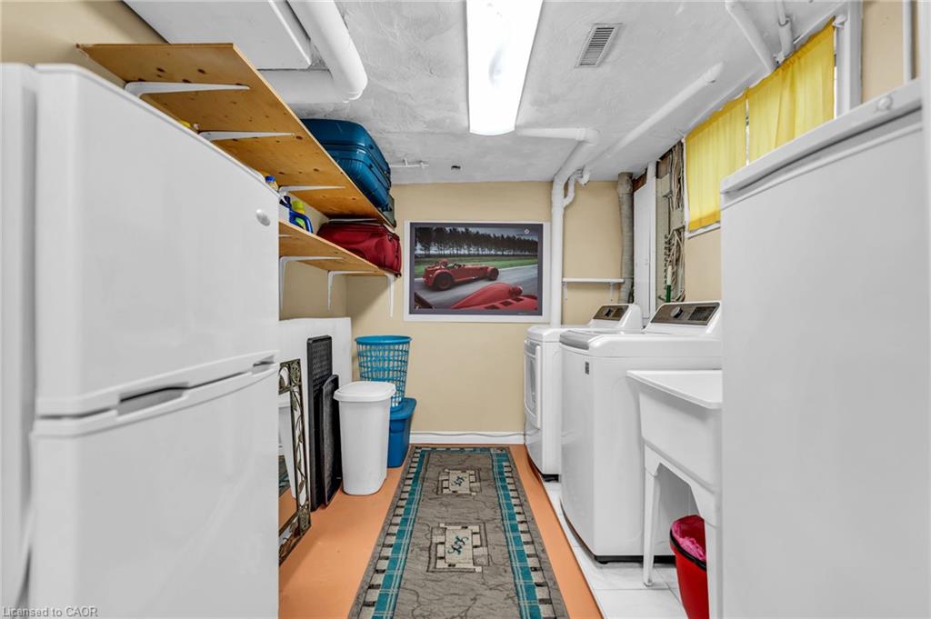 31-474 Southdale Road E Property Photo 45