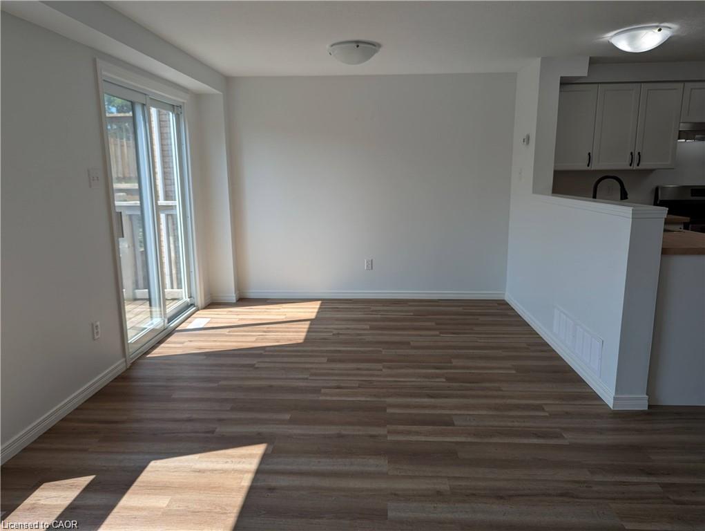 699 Laurelwood Drive Property Photo 7