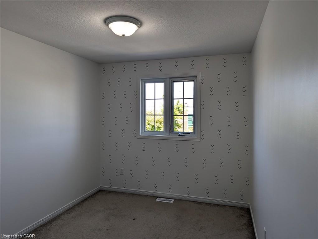 699 Laurelwood Drive Property Photo 12