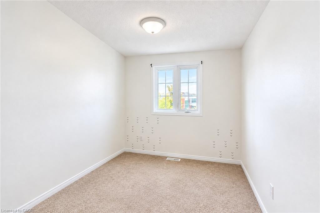699 Laurelwood Drive Property Photo 13