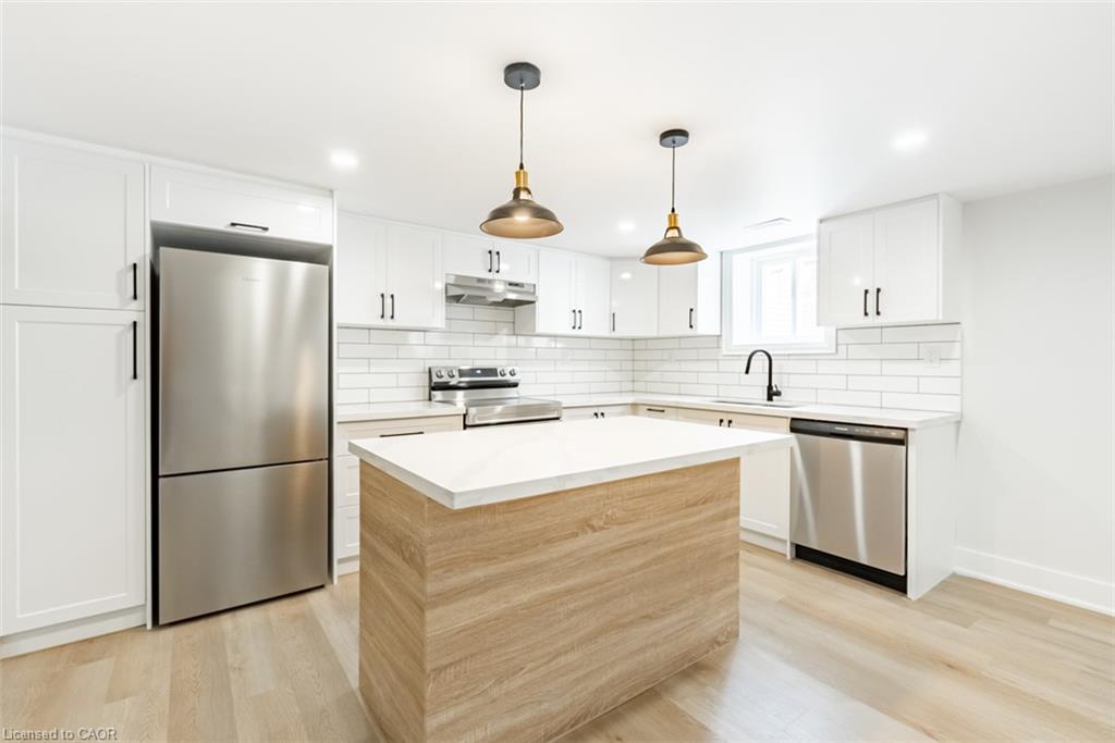 172 Fennell Avenue E Property Photo 1