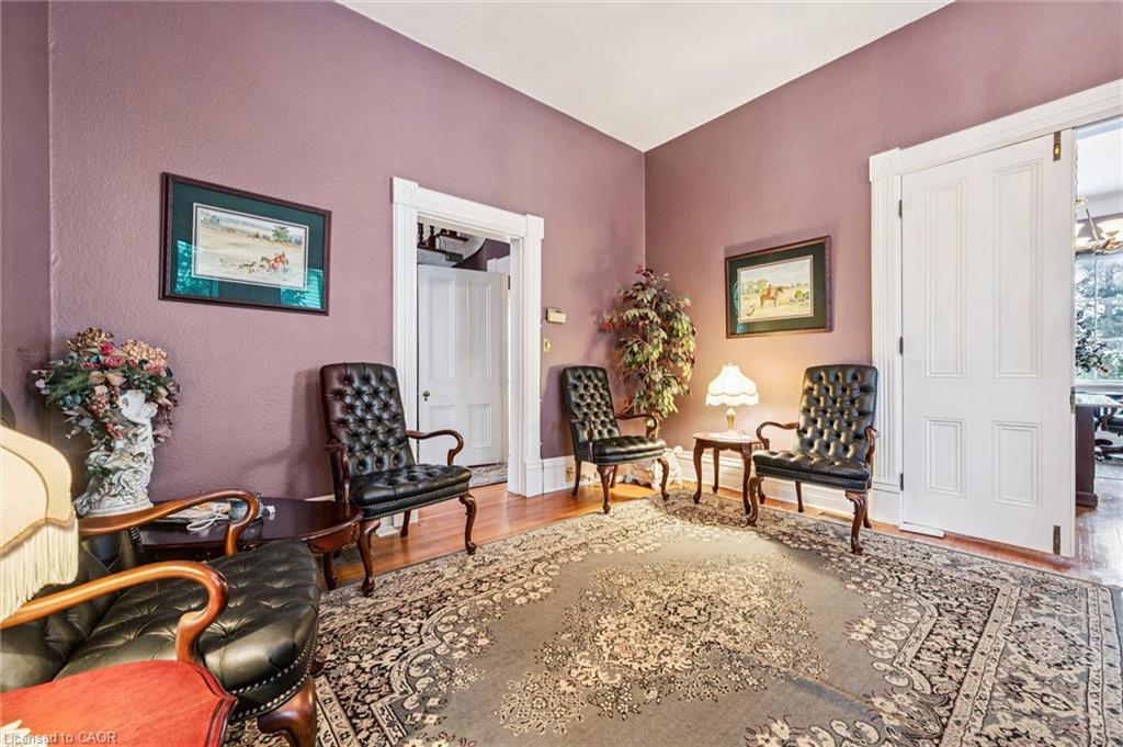 143 Norfolk Street Property Photo 8