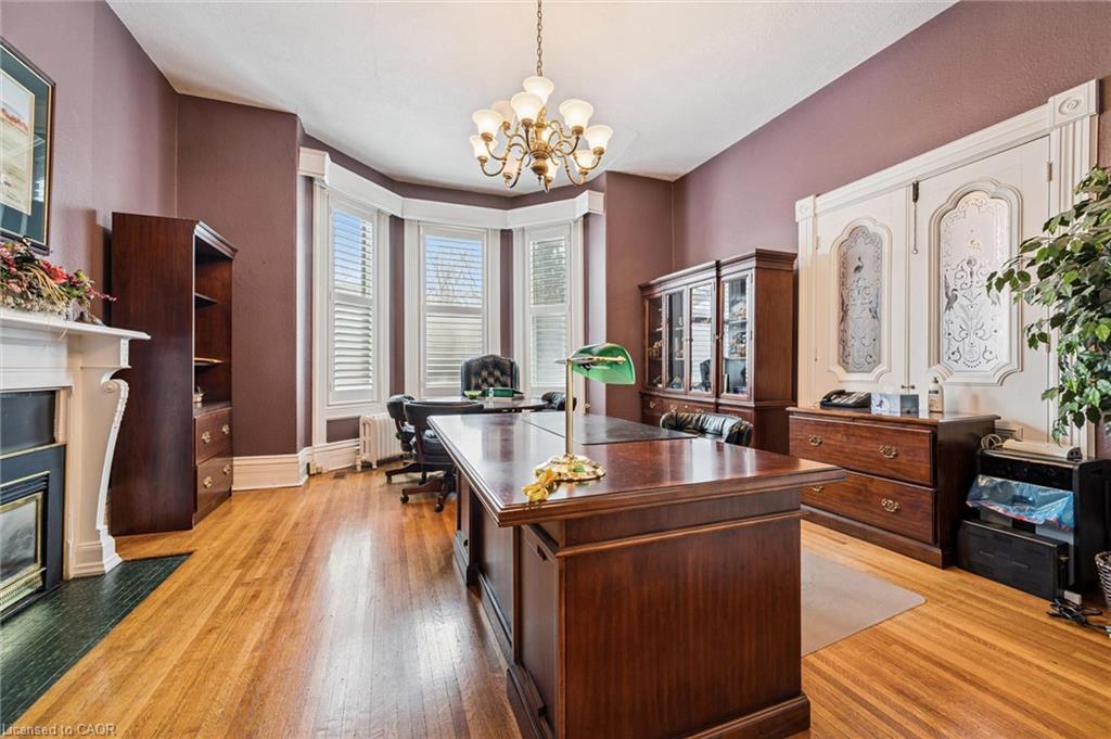 143 Norfolk Street Property Photo 9