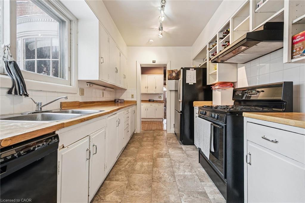 143 Norfolk Street Property Photo 16