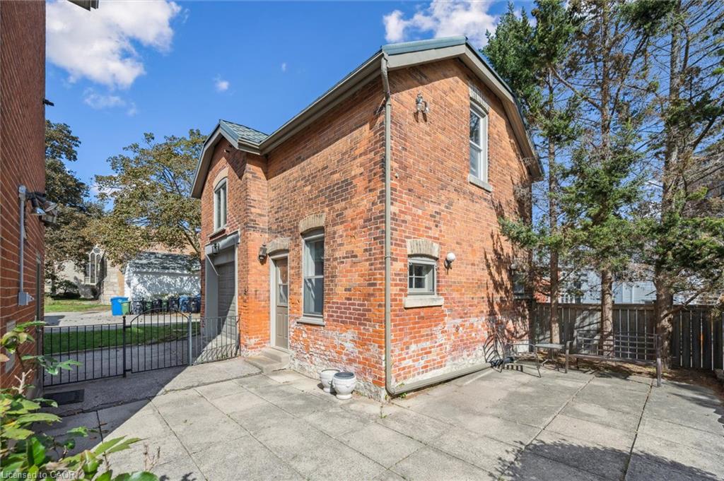 143 Norfolk Street Property Photo 34