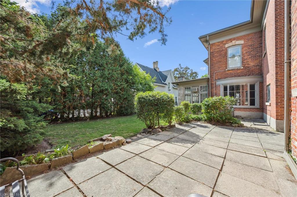 143 Norfolk Street Property Photo 38