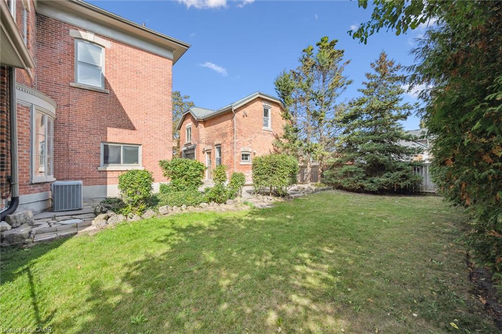 143 Norfolk Street Property Photo 39