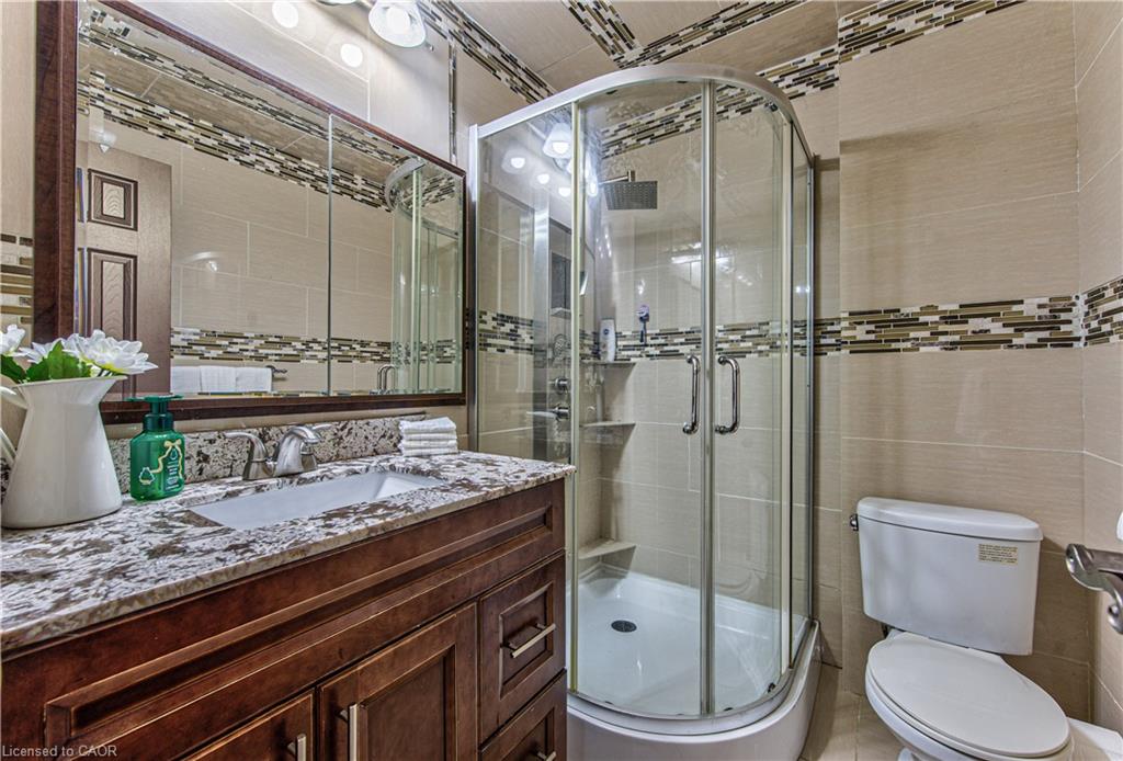 2560 Palisander Avenue Property Photo 23