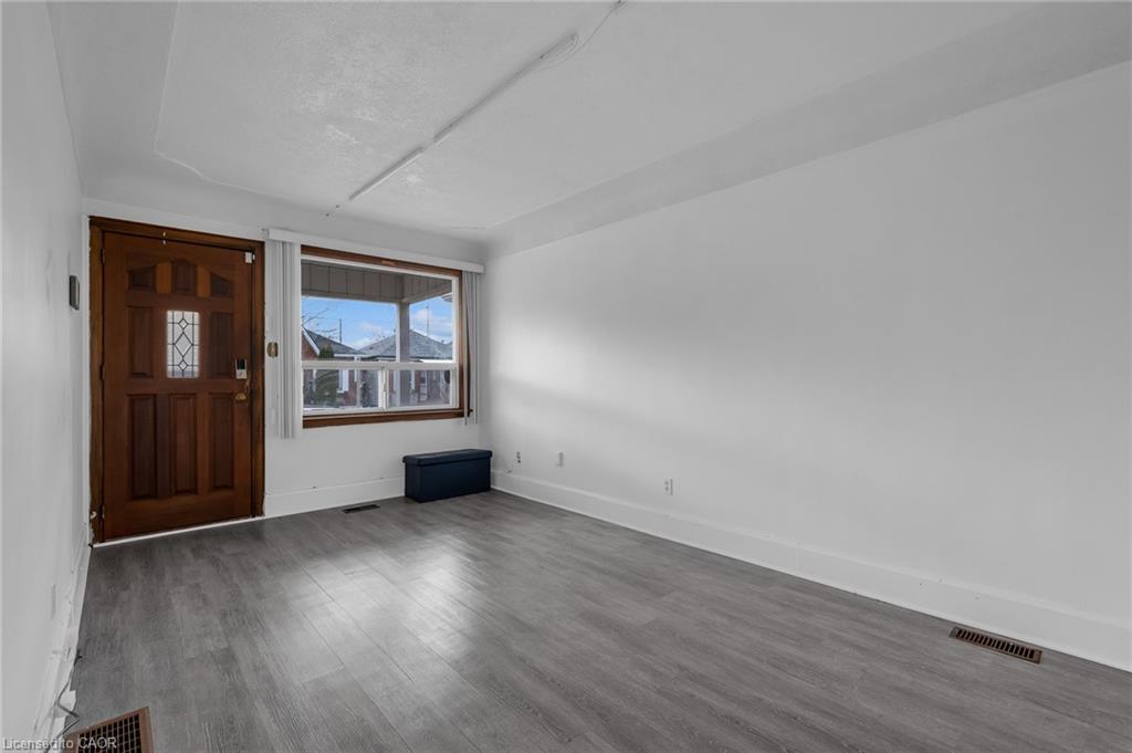 29 Harrison Avenue Property Photo 4