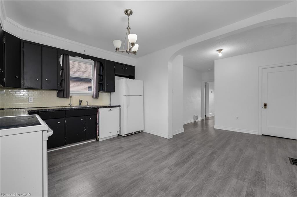 29 Harrison Avenue Property Photo 18