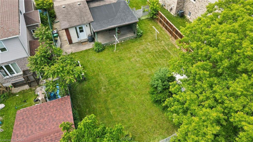 10 Macville Avenue Property Photo 1