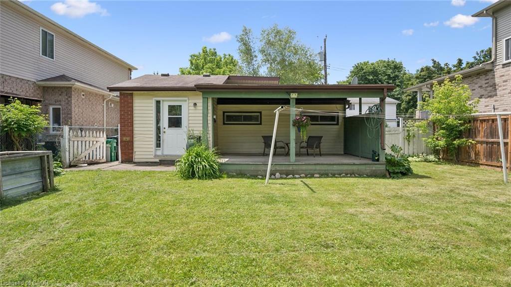 10 Macville Avenue Property Photo 10