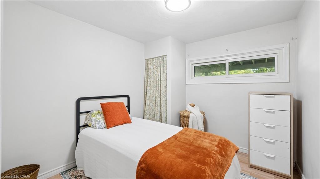 10 Macville Avenue Property Photo 23