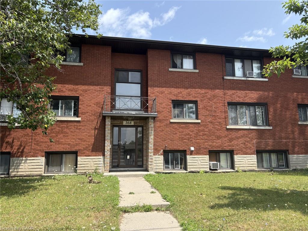 368 Weber Street W Property Photo 5
