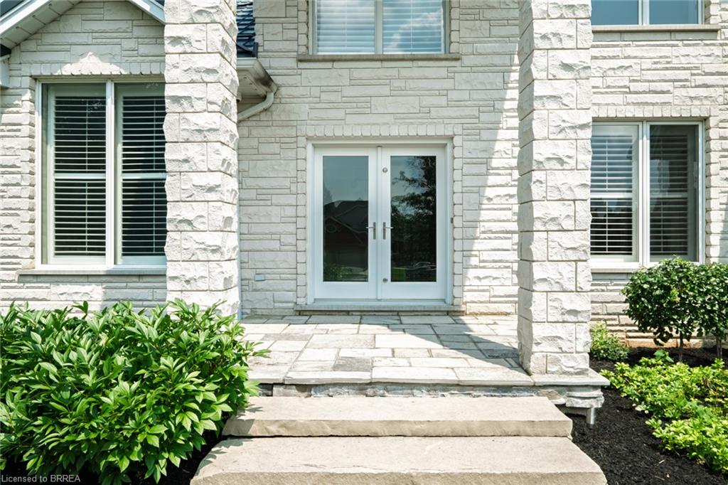 44 St Andrew's Drive Property Photo 5