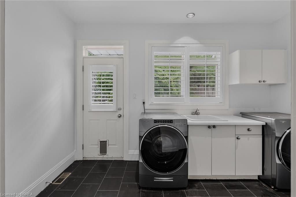 44 St Andrew's Drive Property Photo 29