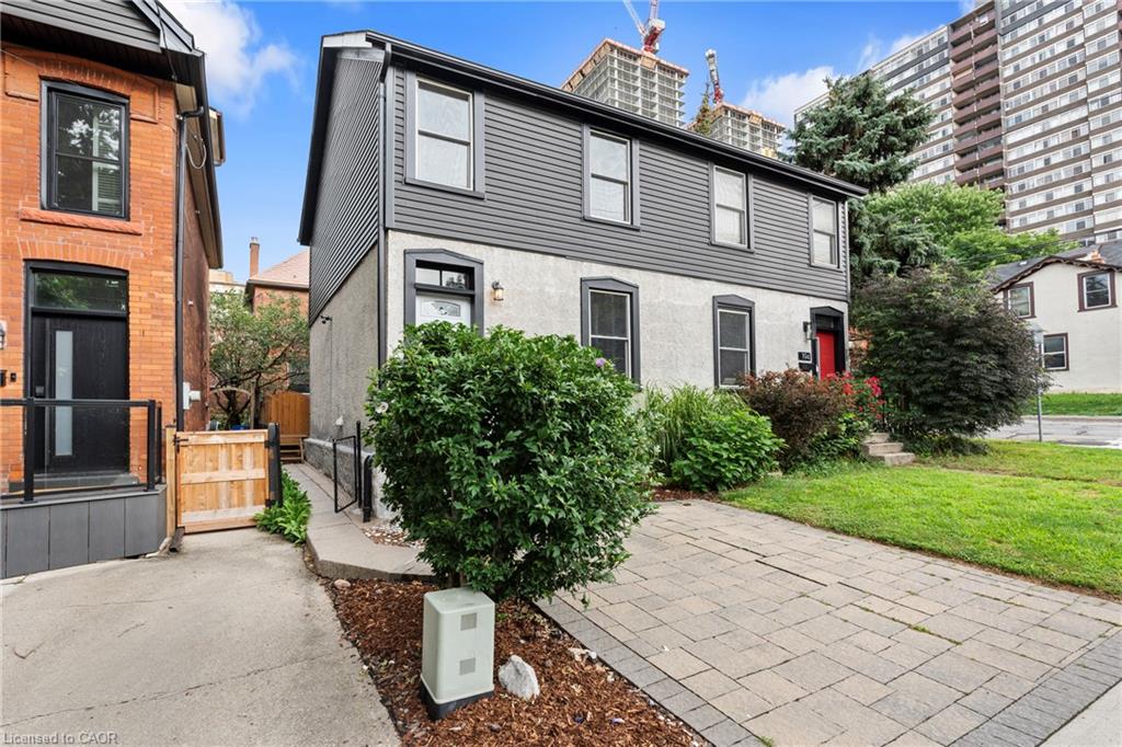 196 Bold Street Property Photo 3
