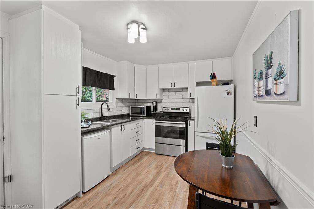 196 Bold Street Property Photo 14