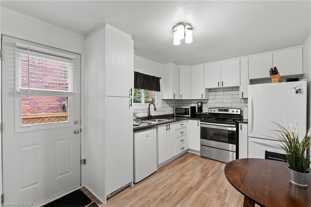 196 Bold Street Property Photo 20