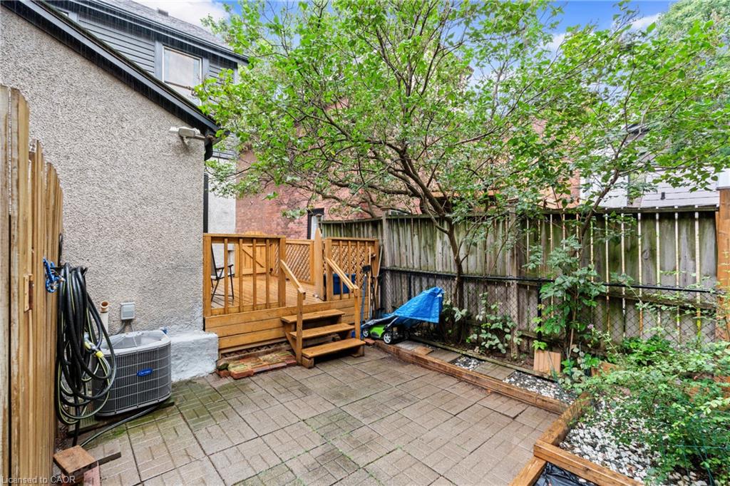 196 Bold Street Property Photo 37